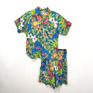 Womens Shorts Set Small